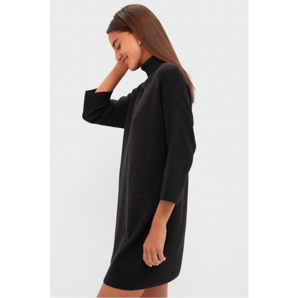 Tuckernuck pomander place noir Vivianne sweater dress black shimmer Size Medium - Picture 2 of 10